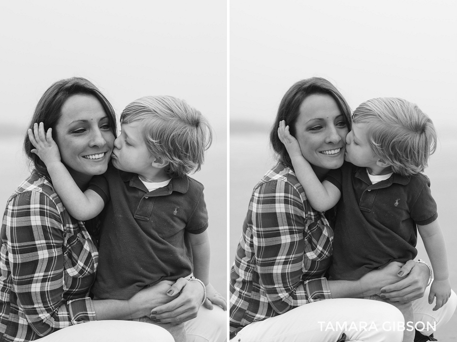 Mother & Son Photography | St. Simons Island | Beach | tamara-gibson.com