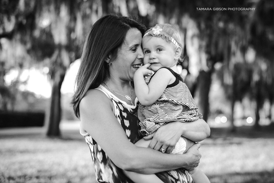 Avenue of the Oaks Family Photo Session by tamara-gibson.com