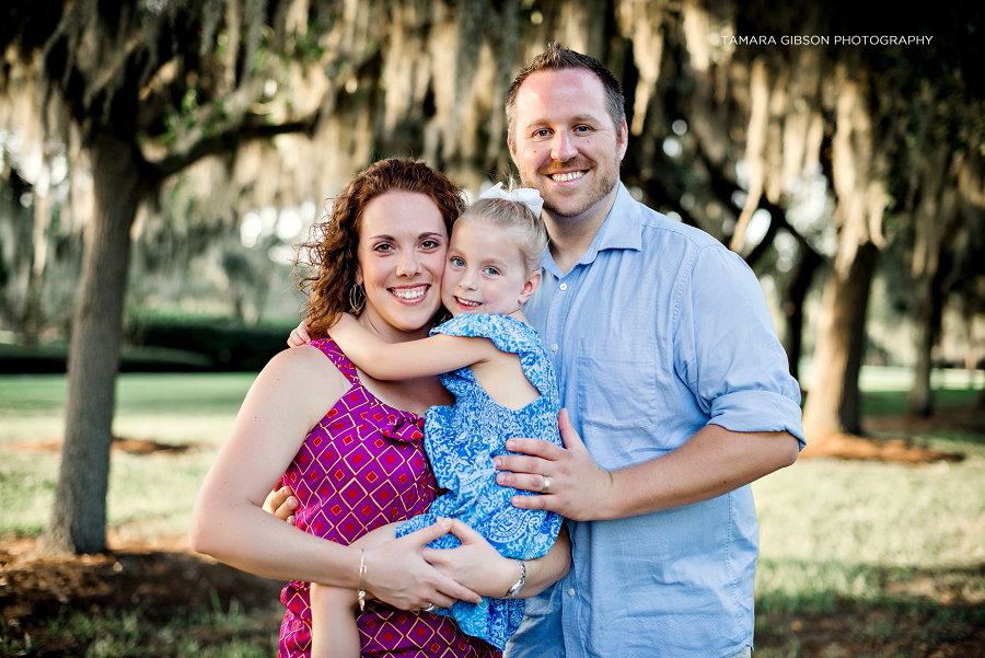 Avenue of the Oaks Family Photo Session by tamara-gibson.com