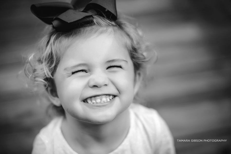 Mother and daughter photo session by tamara-gibson.com