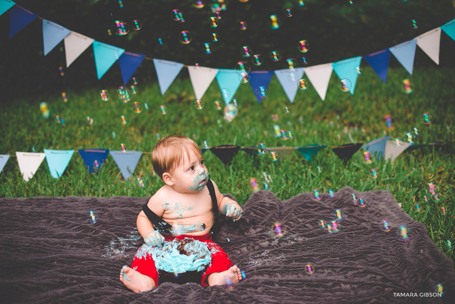 Brunswick GA Cake Smash Session by Tamara Gibson Photography | www.tamara-gibson.com