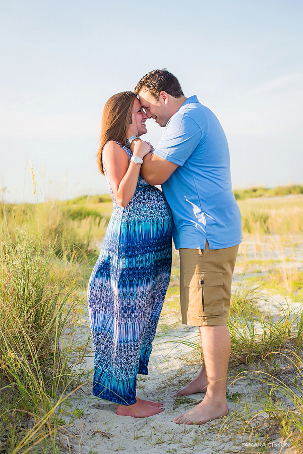 Hilton Head SC Beach Maternity Photo Session by www.tamara-gibson.com