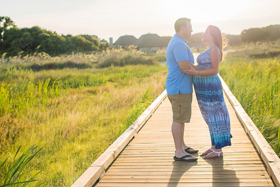 Hilton Head SC Beach Maternity Photo Session by www.tamara-gibson.com