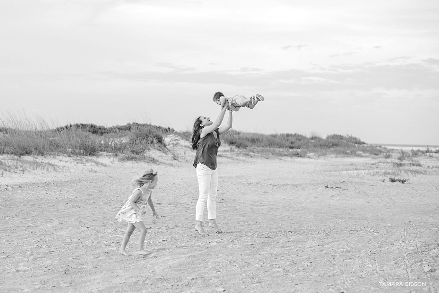 St Simons Island Beach Family Photo Session by www.tamara-gibson.com