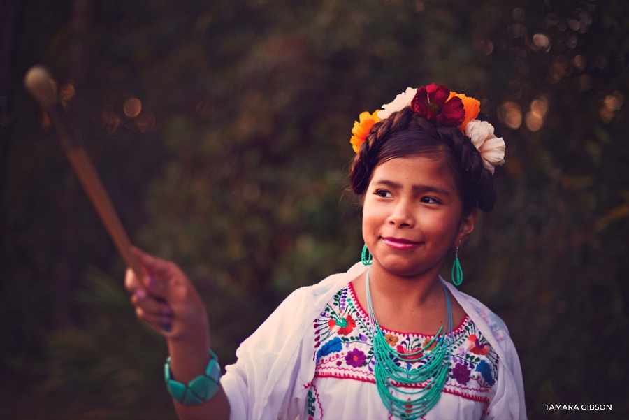 Frida Kahlo Inspired Photo shoot | Tamara Gibson Photography