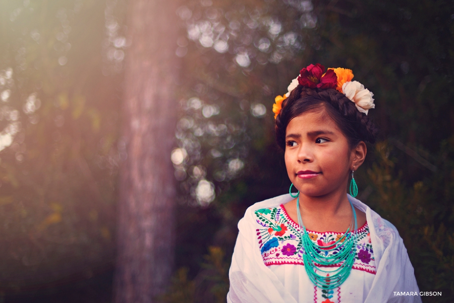 Frida Kahlo Inspired Photo shoot | Tamara Gibson Photography