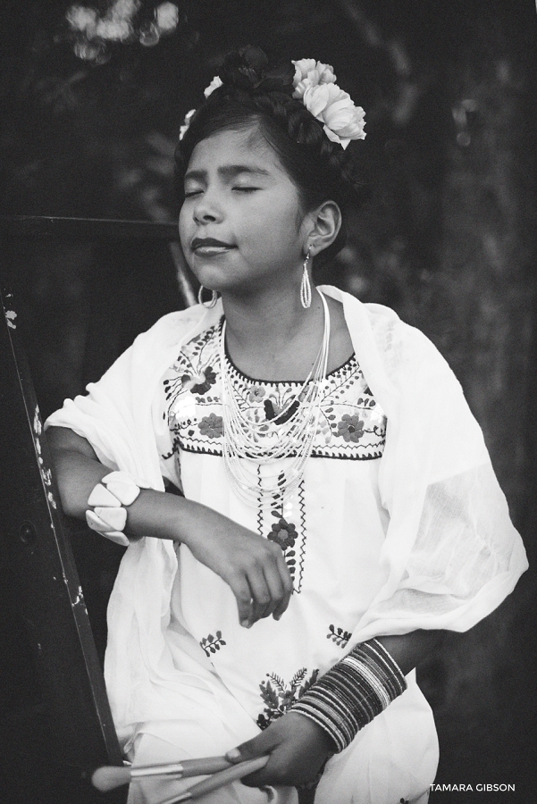 Frida Kahlo Inspired Photo shoot | Tamara Gibson Photography