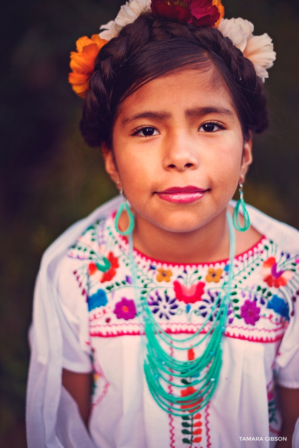 Frida Kahlo Inspired Photo shoot | Tamara Gibson Photography