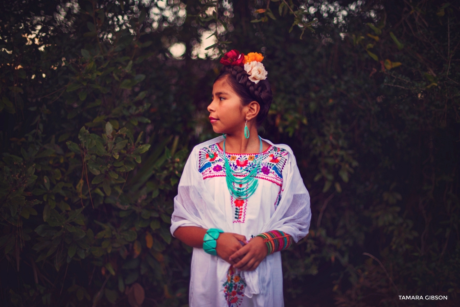 Frida Kahlo Inspired Photo shoot | Tamara Gibson Photography