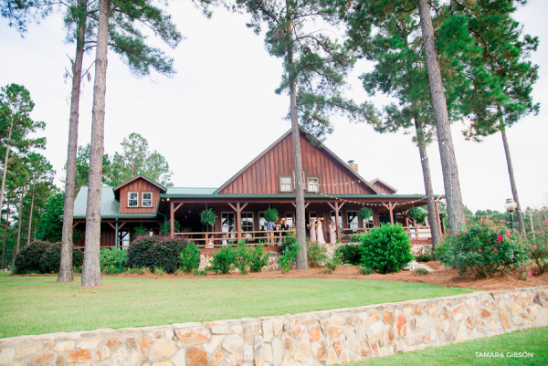 Beaver Creek Plantation Wedding Metter GA by Tamara Gibson Photography | https://tamara-gibson.com/