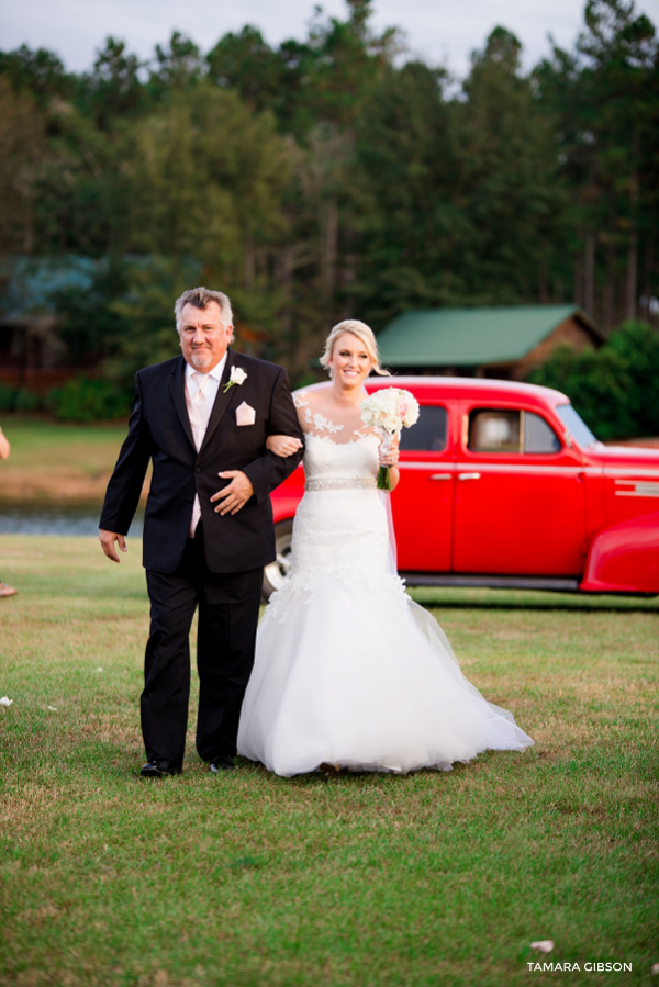 Beaver Creek Plantation Wedding Metter GA by Tamara Gibson Photography | https://tamara-gibson.com/