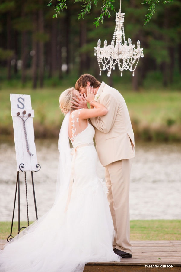 Beaver Creek Plantation Wedding Metter GA by Tamara Gibson Photography | https://tamara-gibson.com/