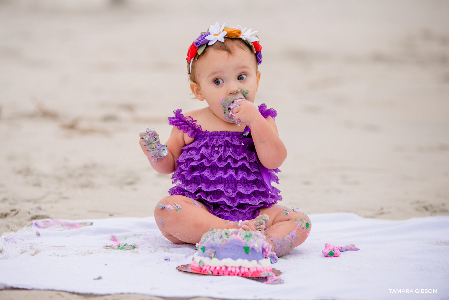 1st Birthday Cake Smash Session by Tmara Gibson Photography | by www.tamara-gibson.com