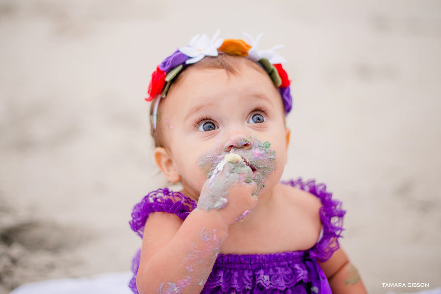 1st Birthday Cake Smash Session by Tmara Gibson Photography | by www.tamara-gibson.com