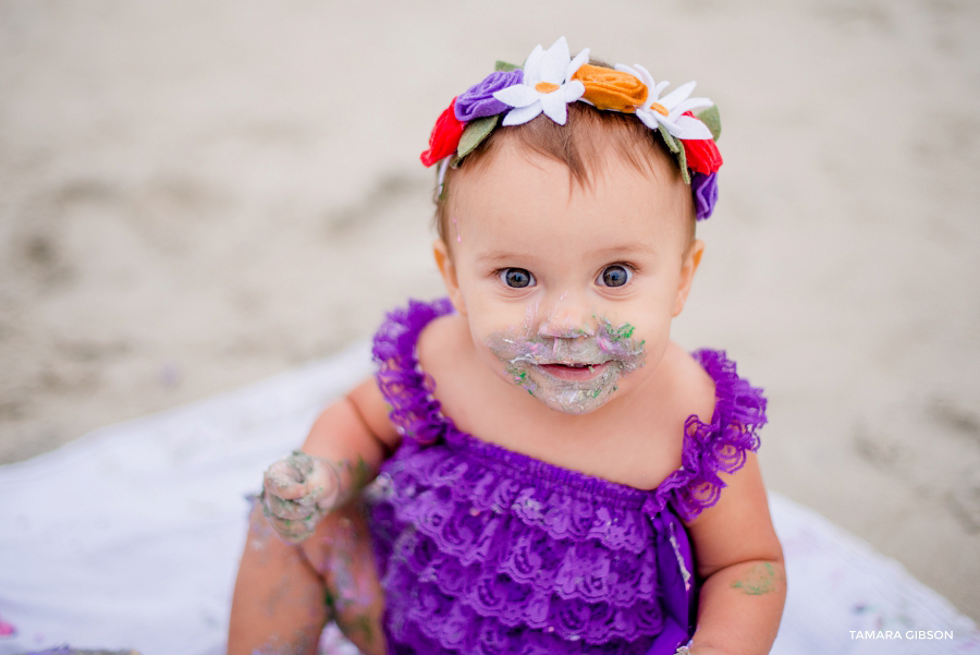 1st Birthday Cake Smash Session by Tmara Gibson Photography | by www.tamara-gibson.com