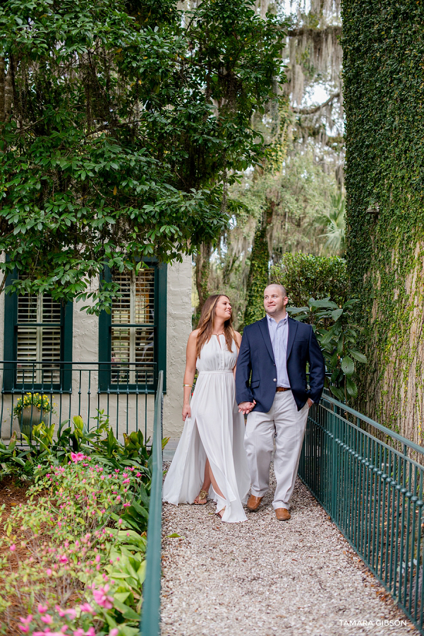 Village Inn & Pub Engagement Session by www.tamara-gibson.com | St. Simons Island Engagement Session | Creative Engagement Session