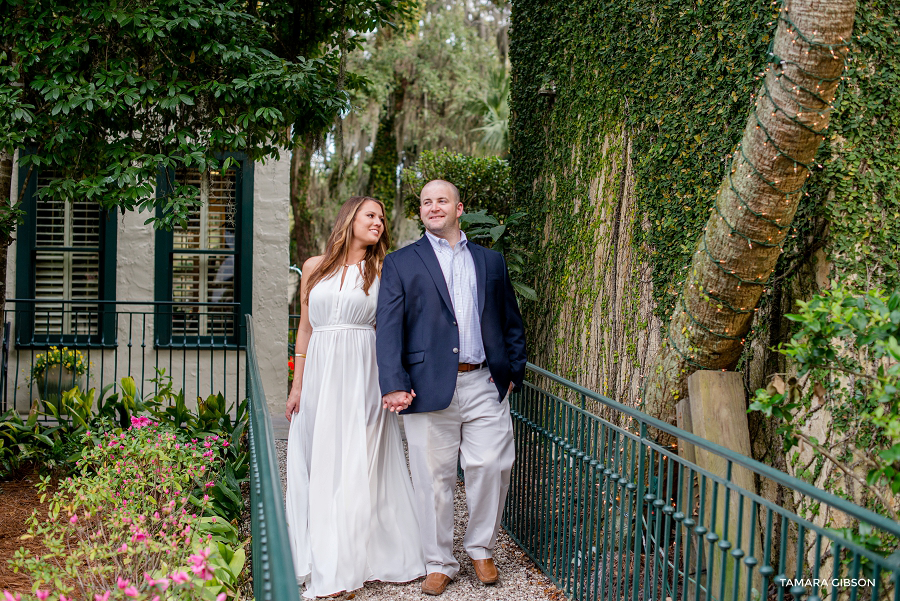 Village Inn & Pub Engagement Session by www.tamara-gibson.com | St. Simons Island Engagement Session | Creative Engagement Session