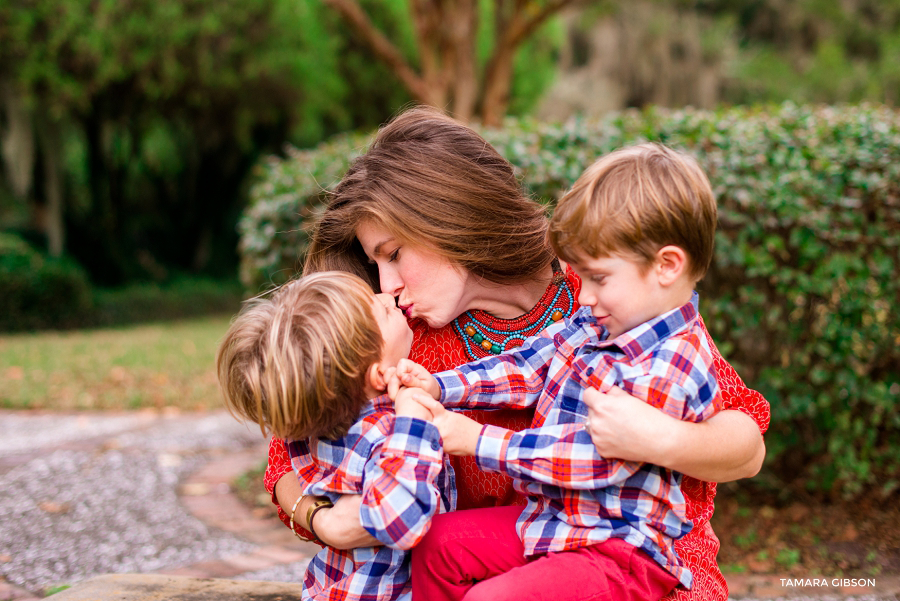 Candid Family Photos by Tamara Gibson Photography | St. Simons Island GA | www.tamara-gibson.com