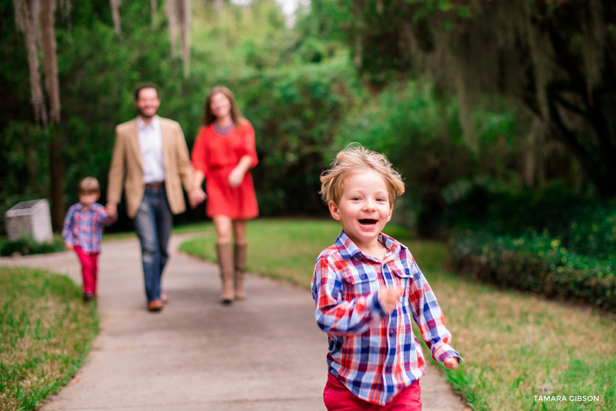 Candid Family Photos by Tamara Gibson Photography | St. Simons Island GA | www.tamara-gibson.com