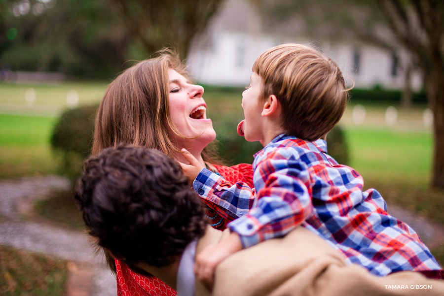 Candid Family Photos by Tamara Gibson Photography | St. Simons Island GA | www.tamara-gibson.com