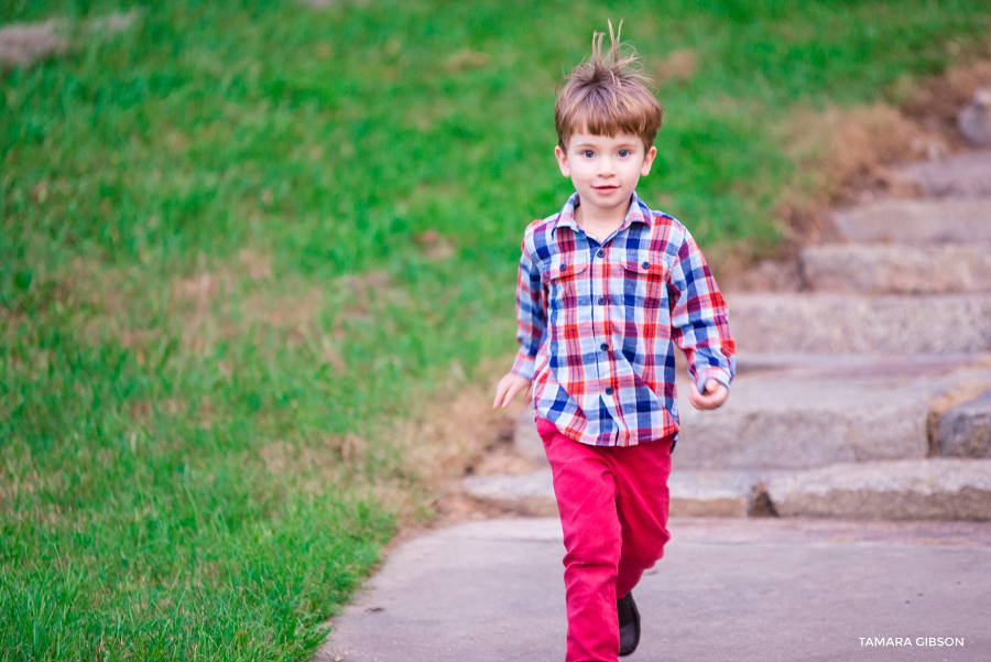 Candid Family Photos by Tamara Gibson Photography | St. Simons Island GA | www.tamara-gibson.com