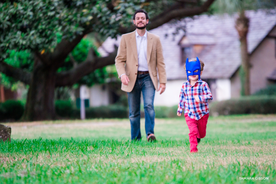 Candid Family Photos by Tamara Gibson Photography | St. Simons Island GA | www.tamara-gibson.com