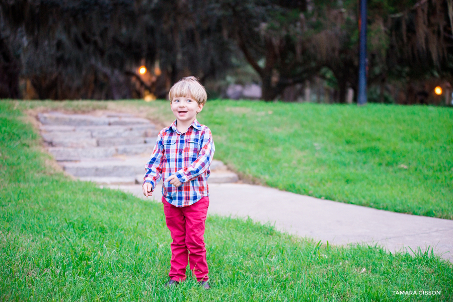 Candid Family Photos by Tamara Gibson Photography | St. Simons Island GA | www.tamara-gibson.com