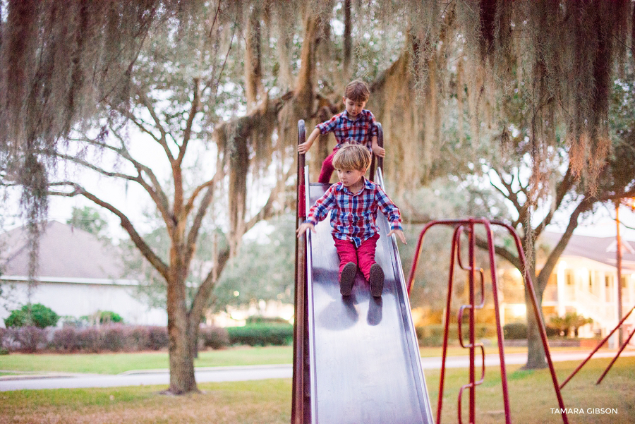 Candid Family Photos by Tamara Gibson Photography | St. Simons Island GA | www.tamara-gibson.com