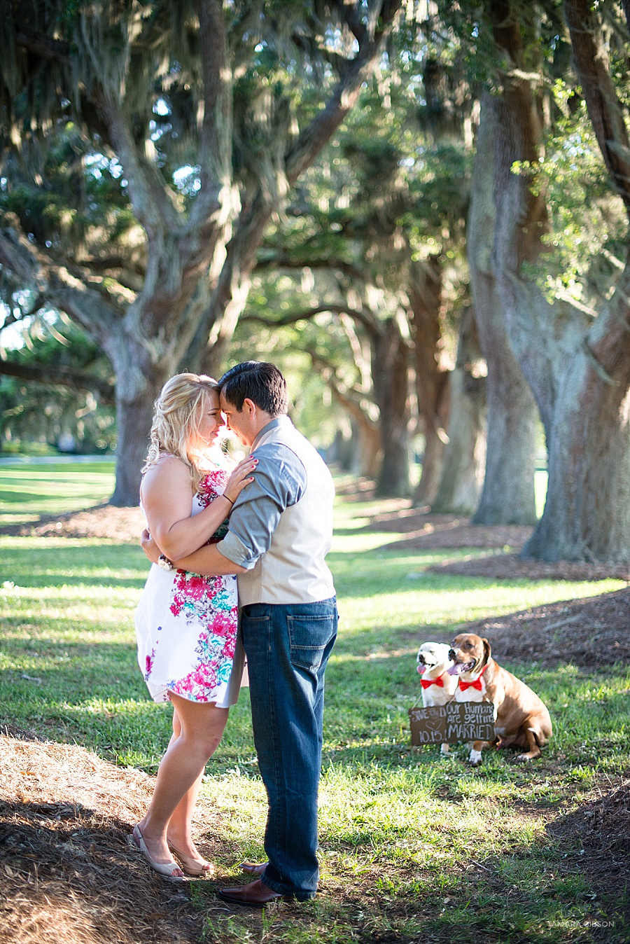 Fun and Sweet Engagement Session by Tamara Gibson Photography | St. Simons Island Photographer | www.tamara-gibson.com