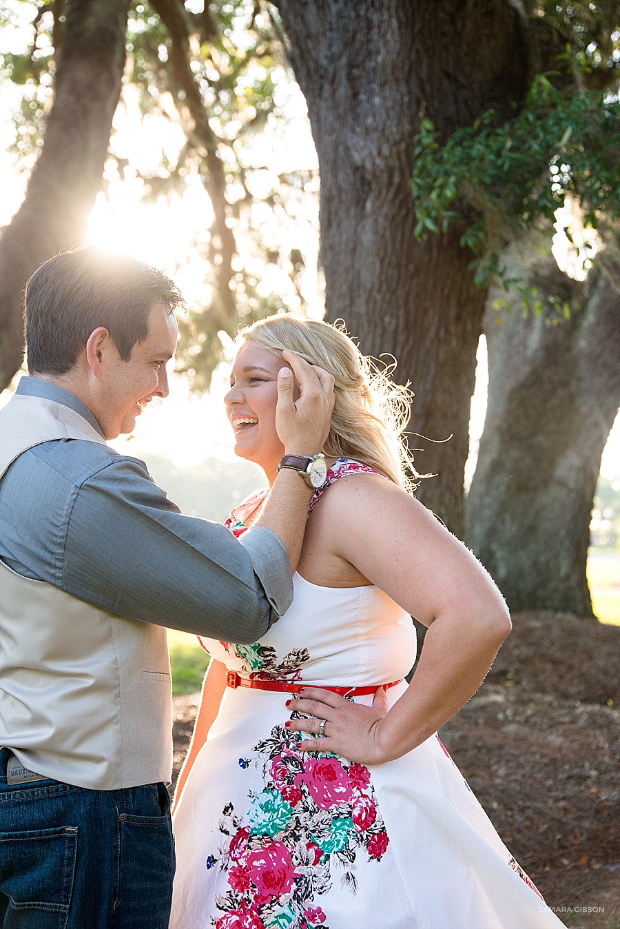 Fun and Sweet Engagement Session by Tamara Gibson Photography | St. Simons Island Photographer | www.tamara-gibson.com