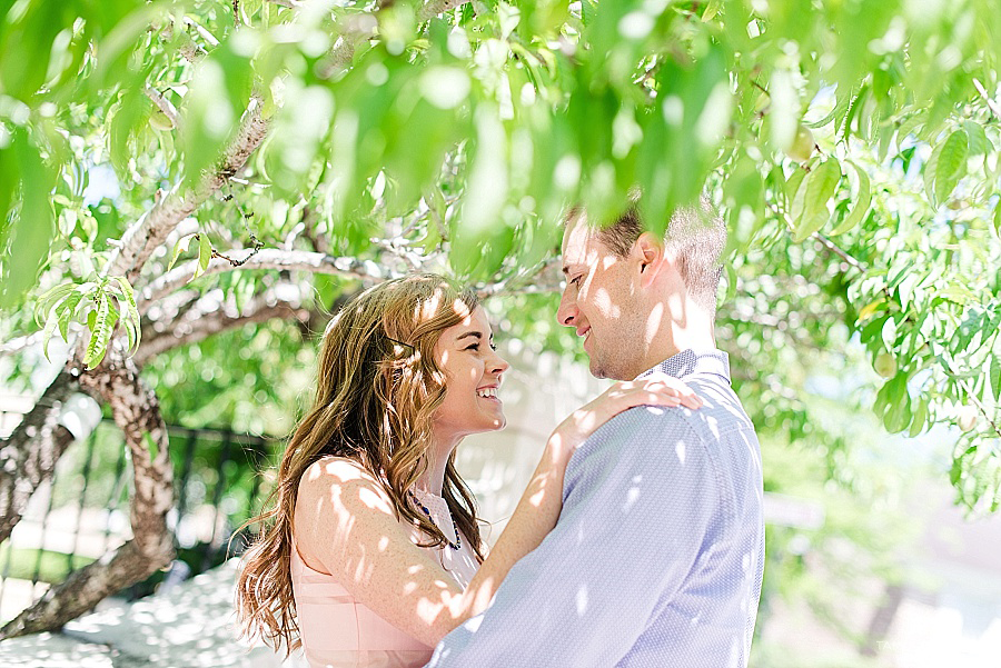 Cummer Museum Engagement Session in Jacksonville FL by Tamara Gibson Photography | www.tamara-gibson.com