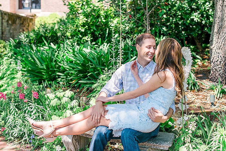 Cummer Museum Engagement Session in Jacksonville FL by Tamara Gibson Photography | www.tamara-gibson.com