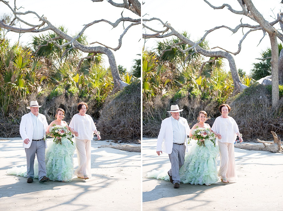 Intimate Wedding at Driftwood Beach by Tamara Gibson Photography | www.tamara-gibson.com