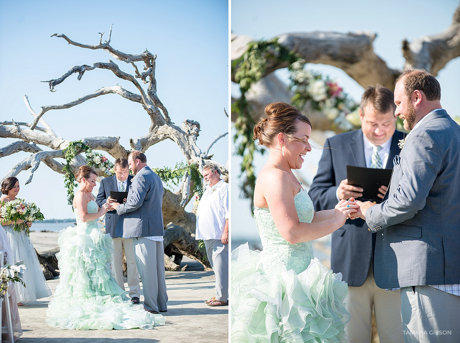 Intimate Wedding at Driftwood Beach by Tamara Gibson Photography | www.tamara-gibson.com