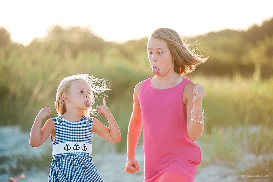 East Beach Family Photo Session in St Simons Island by Tamara Gibson | www.tamara-gibson.com