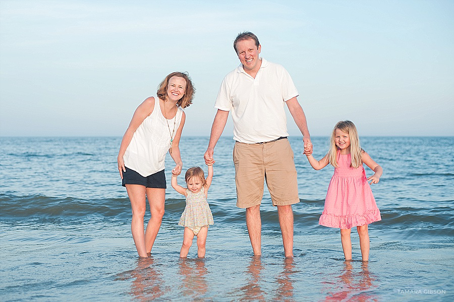 East Beach Family Portraits Session by Tamara GIibson | www.tamara-gibson.com