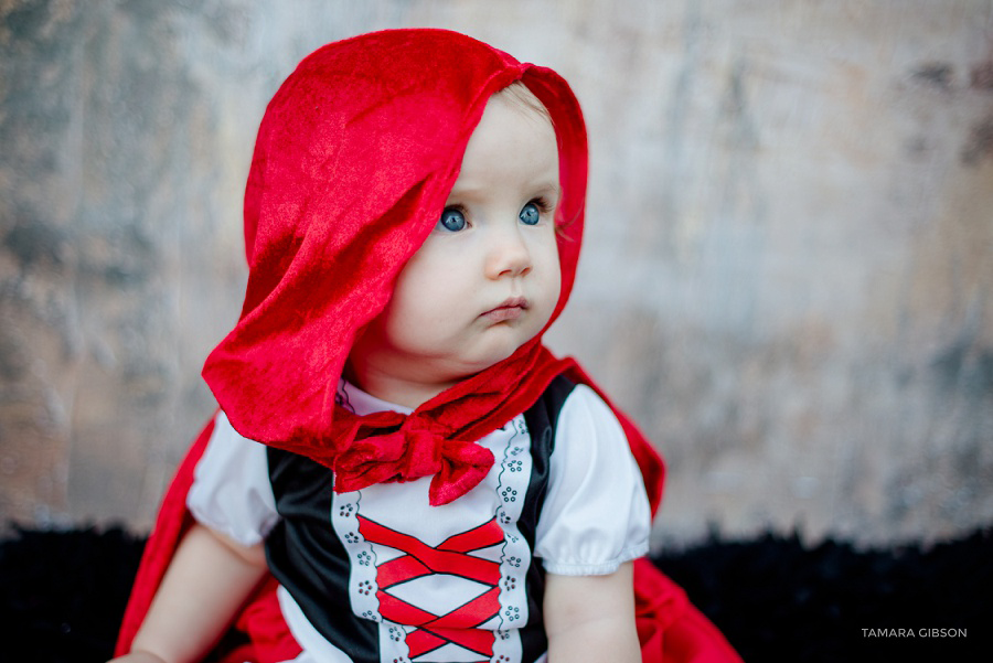 Halloween Portraits by Tamara Gibson Photography | Creative Portraits | Creative kids Portraits | Fun portrait photo session | www.tamara-gibson.com