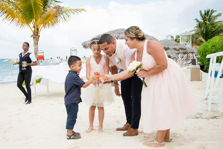 Jamaica Vow Renewal In Montego Bay at the Grand Palladium by Tamara Gibson Photography | www.tamara-gibson.com