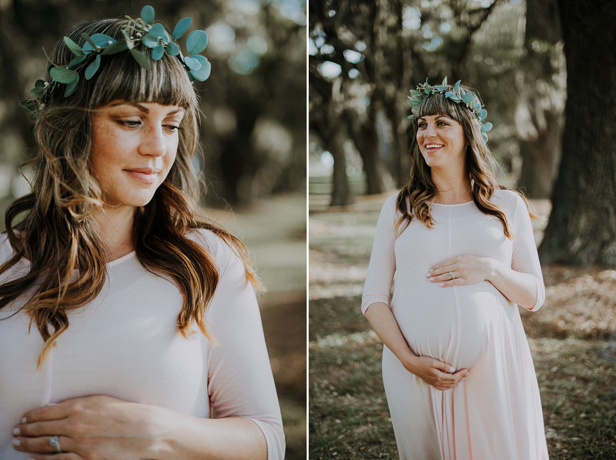 Avenue of the Oaks Maternity Session by Tamara Gibson Photography | www.tamara-gibson.com