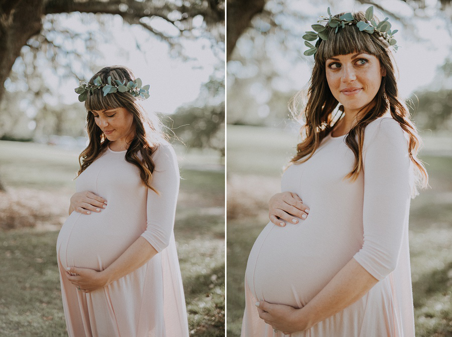 Avenue of the Oaks Maternity Session by Tamara Gibson Photography | www.tamara-gibson.com