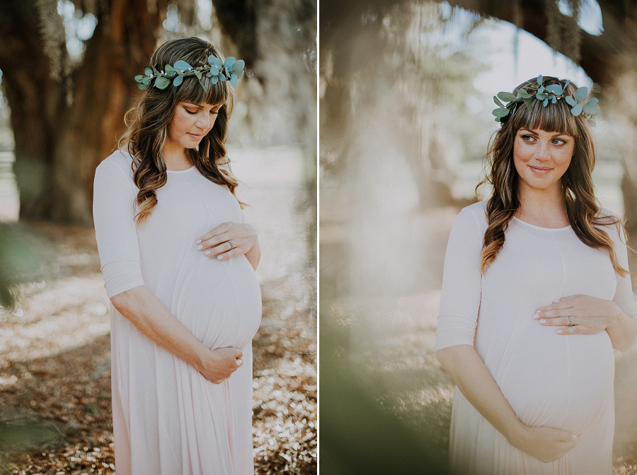 Avenue of the Oaks Maternity Session by Tamara Gibson Photography | www.tamara-gibson.com