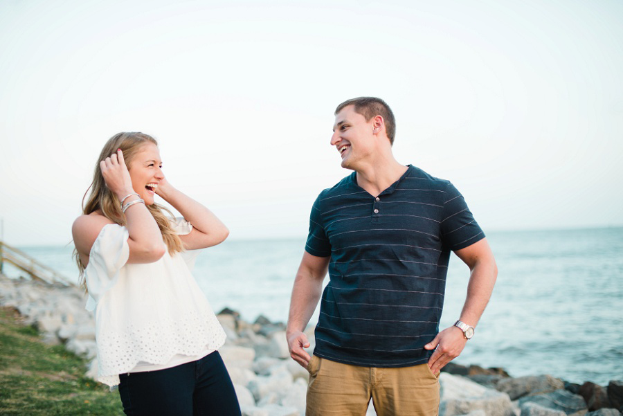 Saint Simons Island Pier Village Engagement Session_Engagement Session Photographer_Georgia Engagement Session_by Tamara Gibson Photography