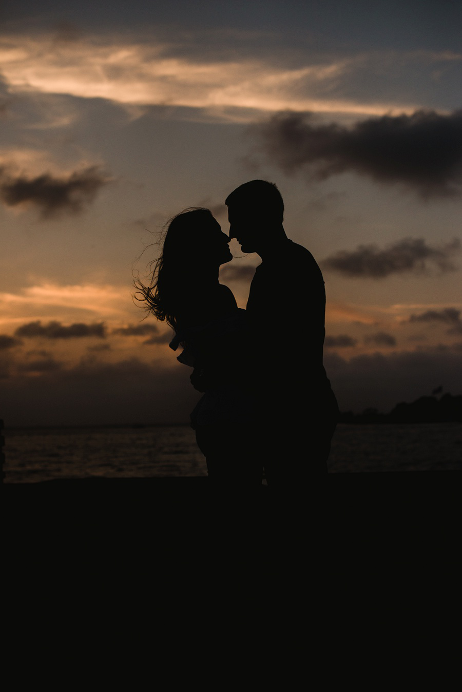 Saint Simons Island Pier Village Engagement Session_Engagement Session Photographer_Georgia Engagement Session_by Tamara Gibson Photography