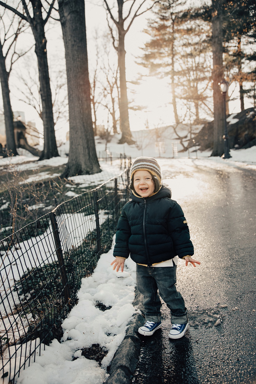 Snowy Central Park Engagement Session by Tamara GIbson www.tamara-gibson.com